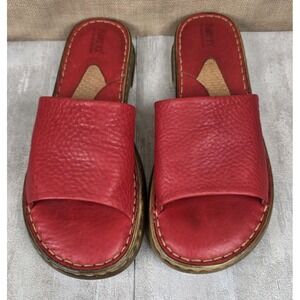 Born Loren Women's Casual Comfort Red Leather Slip On Slide Sandals Sz 9M Boho